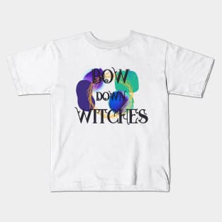 Witchy Puns - Bow Down Witches Kids T-Shirt